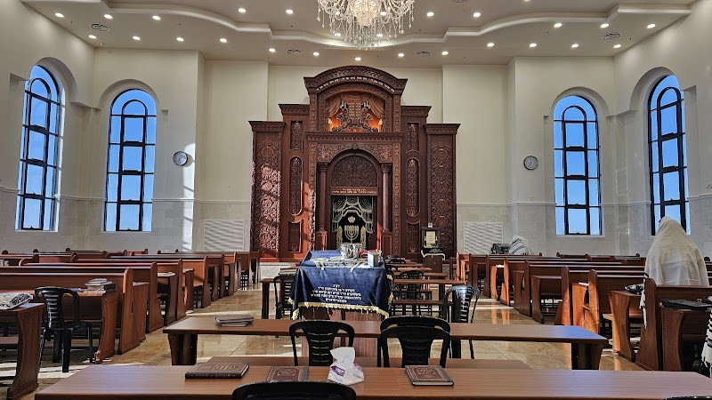 בית הכנסת קרלין סטולין