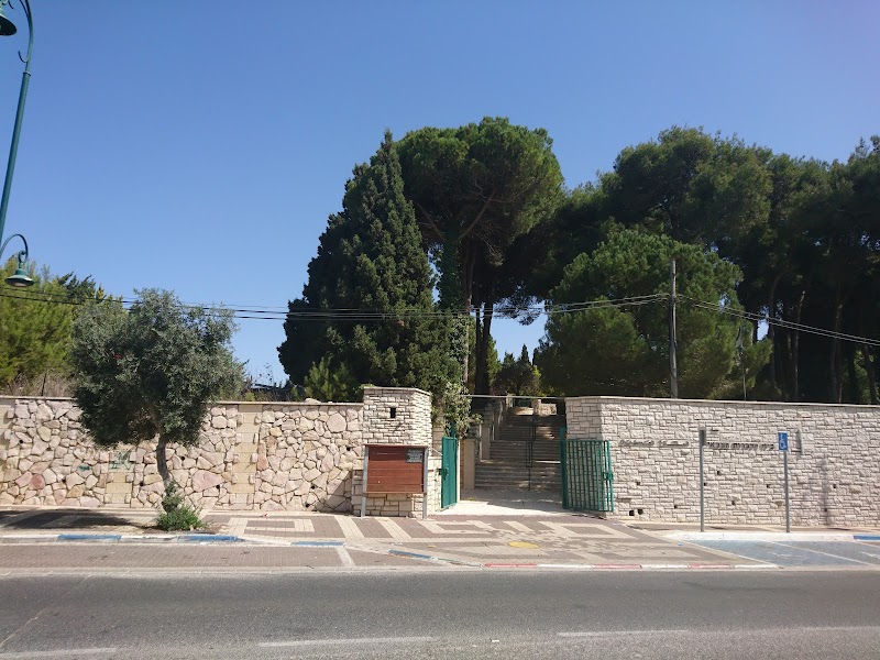 בית קברות צבאי