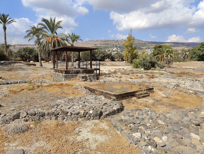 ח'רבת כרק - בית ירח